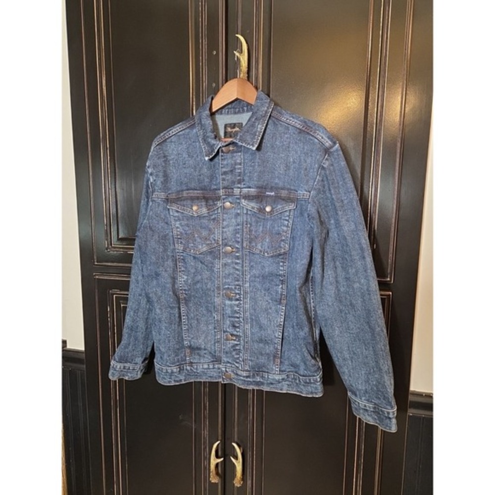 2018 wrangler jean jacket‎ ,medium, Ranch, Rodeo, Cowboy,